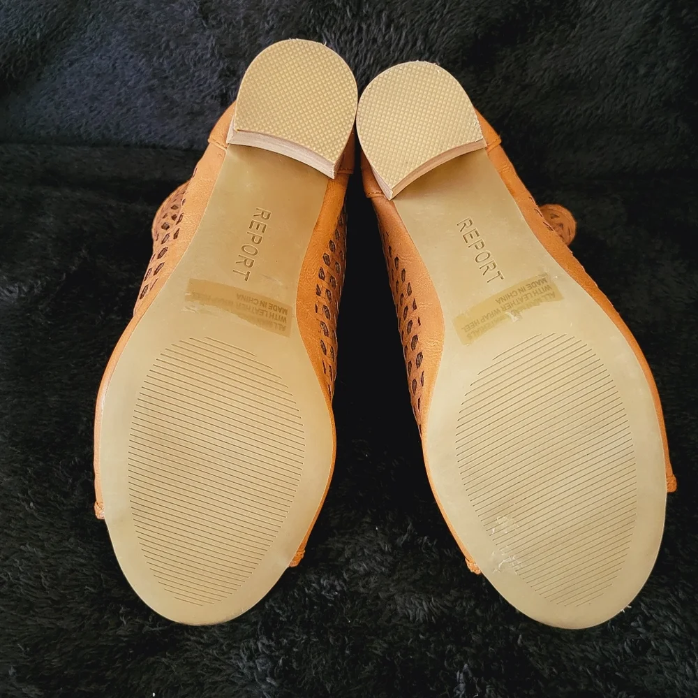 Booties - Picture 4 of 7